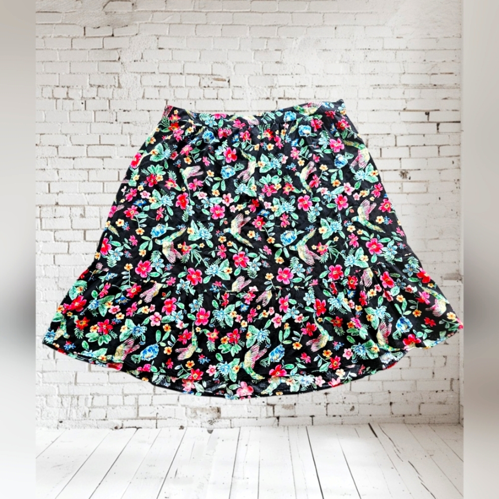 Old Navy Floral Ruffled Skirt